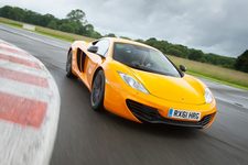 マクラーレン MP4-12C