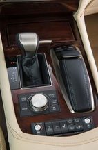 レクサス 新型LS