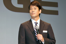 [「乗ってミラージュ！」TVCM]唐沢 寿明