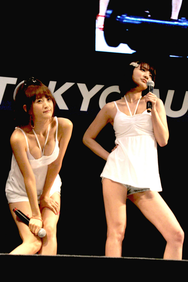 グラビアアイドルトークショー&LIVE!