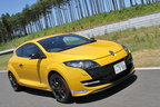 ルノー 新型 メガーヌ ルノースポール(R.S.)[ボディカラー：ジョン・シリウスM]  サーキット走行1
