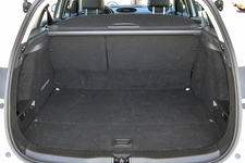 ルノー 新型 メガーヌ エステート GT ラゲッジルーム・荷室