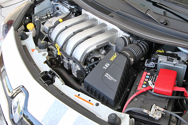 ルノー 新型 トゥインゴ ゴルディーニ ルノースポール(R.S.)　1.6リッター 直4 DOHC 16Vエンジン