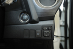 トヨタ 新型オーリス 運転席右下のスイッチ類