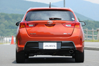 トヨタ 新型オーリスRS リアビュー