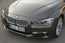 BMW 320d BluePerformance（ブルーパフォーマンス）