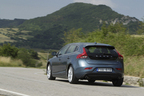 VOLVO　V40　T4