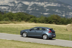 VOLVO　V40　T4