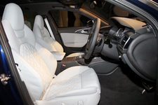 Audi new S6 Avant　フロントシート・インテリア