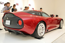 [CoSTUME NATIONAL x Alfa Romeo Welcomes TZ3 Stradale to JAPAN]アルファ ロメオ TZ3 ストラダーレ