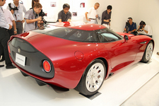 [CoSTUME NATIONAL x Alfa Romeo Welcomes TZ3 Stradale to JAPAN]アルファ ロメオ TZ3 ストラダーレ　リアビュー