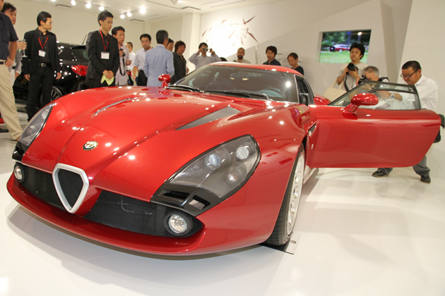 [CoSTUME NATIONAL x Alfa Romeo Welcomes TZ3 Stradale to JAPAN]アルファ ロメオ TZ3 ストラダーレ