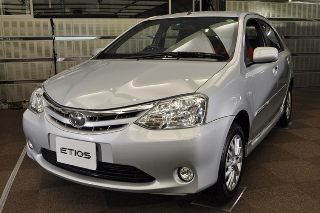 トヨタ エティオス
