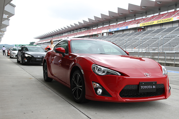 バーチャルとリアルが融合！86のサーキット走行がグランツーリスモ上で再現できる「CAN-Gateway ECU」