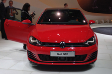 フォルクスワーゲン 新型ゴルフGTD