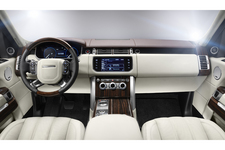 新型レンジローバー(日本名レンジローバー・ヴォーグ)