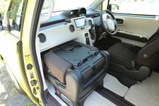 トヨタ スペイド