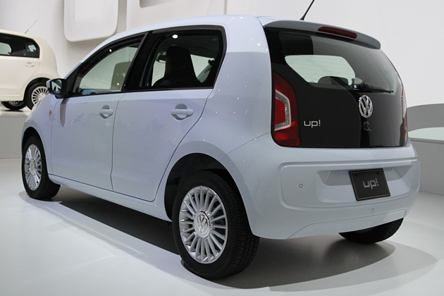 502-406 1/43 フォルクスワーゲン アップ VW UP！ レッド オレンジアップ!」を発売 - 8speednet VW、Audi、Porscheが