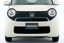 ホンダ 新型軽自動車「N ONE(エヌワン)」　フロントマスク