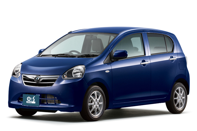 ダイハツ、「ミラ イース」の特別仕様車「memorial edition」を