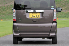 ホンダ N BOX＋（プラス）リアイメージ