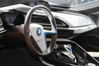 BMW i8 CONCEPT（プラグインハイブリッド）