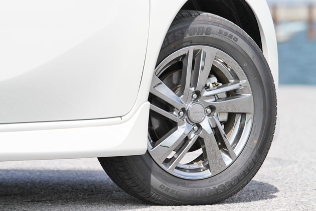 日産ノートさま専用 日産ノート 後期モデル仕様車