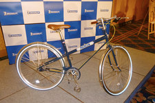 自転車ブランド　「Vélo MICHELIN（ヴェロ・ミシュラン）」