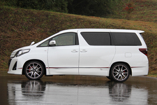 トヨタ アルファード G’s(G SPORTS)