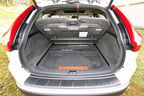 ボルボ XC60 T6 AWD　荷室・ラゲッジルーム　サブトランク　