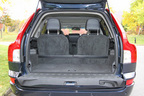ボルボ XC90 3.2 AWD R-DESIGN パッケージ　ラゲッジルーム・荷室(定員乗車時)