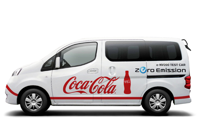 日産、100%電気商用車「e-NV200」の投入に向けた実証運行を コカ