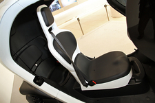 日産 ニューモビリティコンセプト(New Mobility Concept)フロントシート