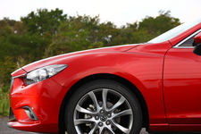 マツダ 新型アテンザセダン[プロトタイプ]