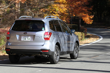 スバル フォレスター