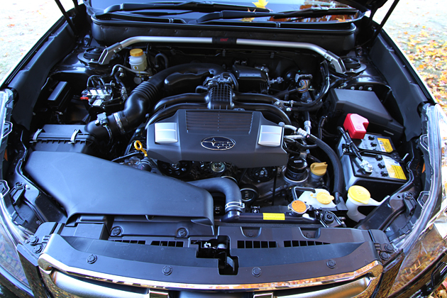 スバル レガシィツーリングワゴン 2.5i EyeSight(アイサイト)tS エンジンルーム