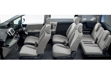 フリード ハイブリッド・ジャストセレクション 6人乗り <FF> インテリア グレー内装