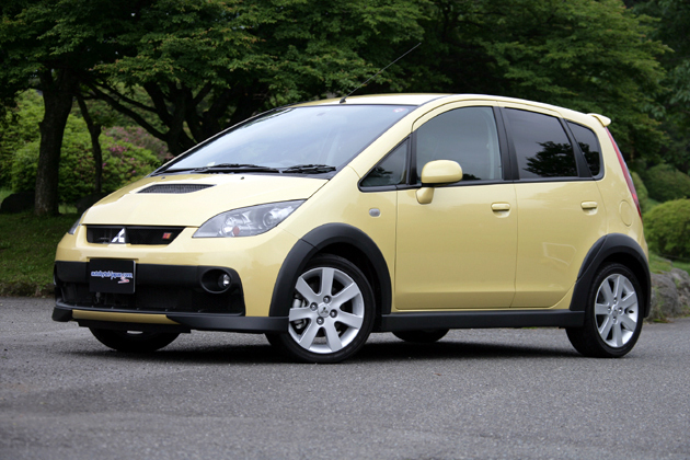COLT RALLIART Version-R｜MITSUBISHI｜BODY KIT｜Rowen