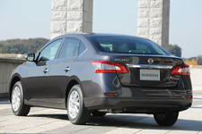 日産 新型シルフィ