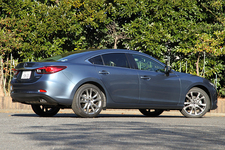 マツダ 新型アテンザセダン SKYACTIV-G（2.5リッターガソリンエンジン搭載モデル）25S Lパッケージ