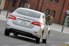 日産 新型シルフィ