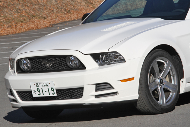 フォード 新型マスタング V8 GTクーペ プレミアム フロントマスク