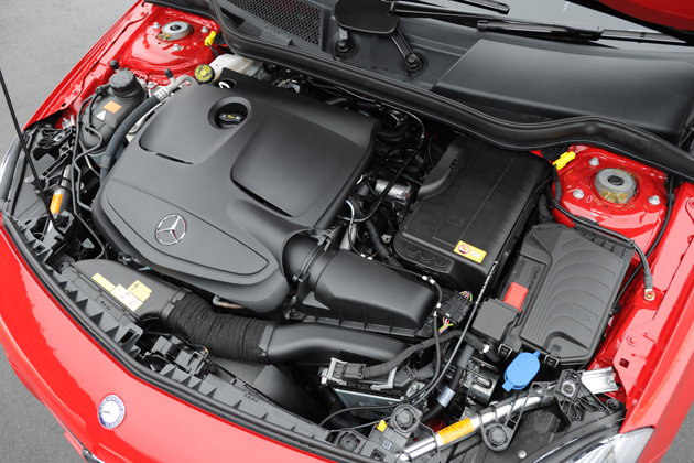 メルセデス・ベンツ 新型 Aクラス「A180 ブルーエフィシェンシー "ナイトパッケージ"」 直4 1.6リッター 直噴ターボエンジン