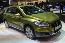 【3月6日更新！ジュネーブショー2013】速報！スズキ、新型「SX4」をジュネーブモーターショー2013で世界初公開