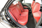 クライスラー 300 SRT8　リアシート