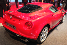 【ジュネーブショー2013】アルファロメオ新型スーパーカー「4C」[市販モデル]