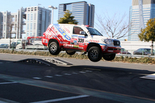 ランドクルーザー200   (TEAM LANDCLUISER)