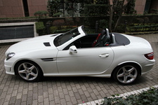 Mercedes-Benz SLK200 BlueEFFICIENCY MT（マニュアル）