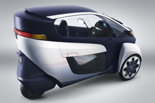 コンセプトカー「TOYOTA ｉ-ROAD」