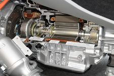 トヨタ 新型 クラウン ハイブリッド 技術説明4